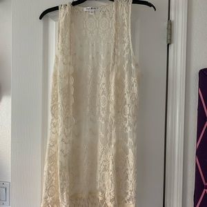 Sleeves lacy cardigan